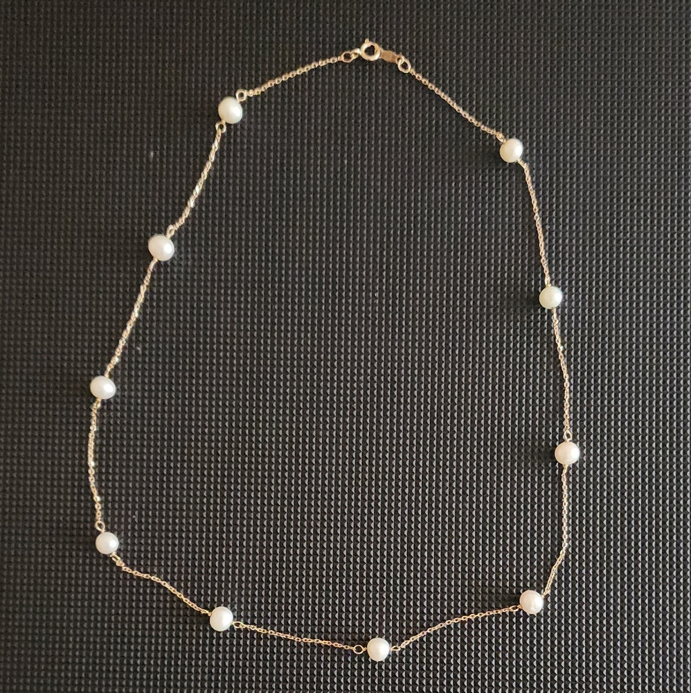 14k gold and freshwater pearl necklace